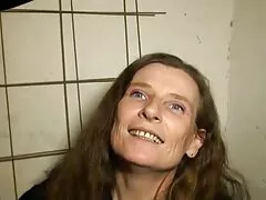 Photographe frapper Natasha et de couper sa film x gouines bite