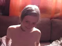 Fille lesbienes xxx de 20 ans dans le porno