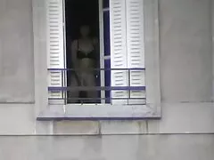 Faire la fête dans une boîte de nuit le jour de l'étudiant film lesbienne xx